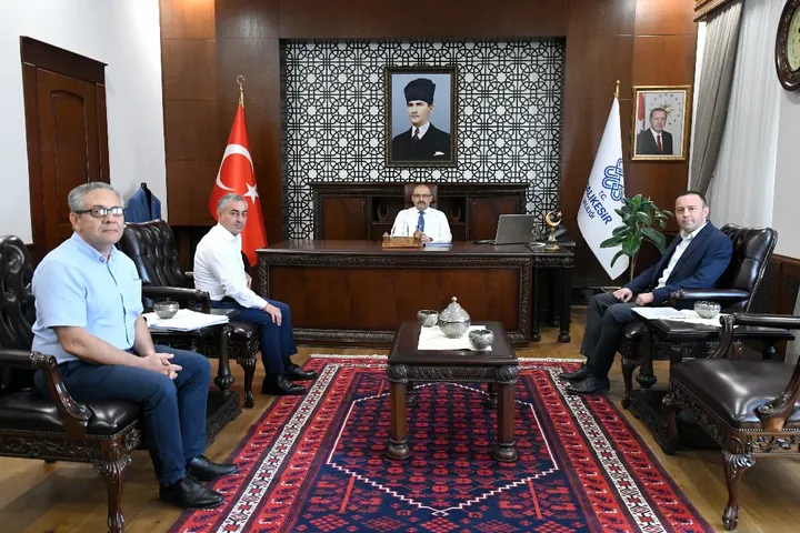 Manyas'a Üniversite Kampüsü Geliyor: Eğitimde Yeni Bir Dönem Başlıyor