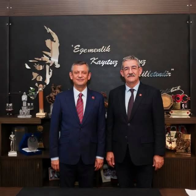 CHP Balıkesir İl Başkanlığı: Tarihimiz Kurtuluşumuzun ve Kuruluşumuzun Değerlerini Yaşatıyor