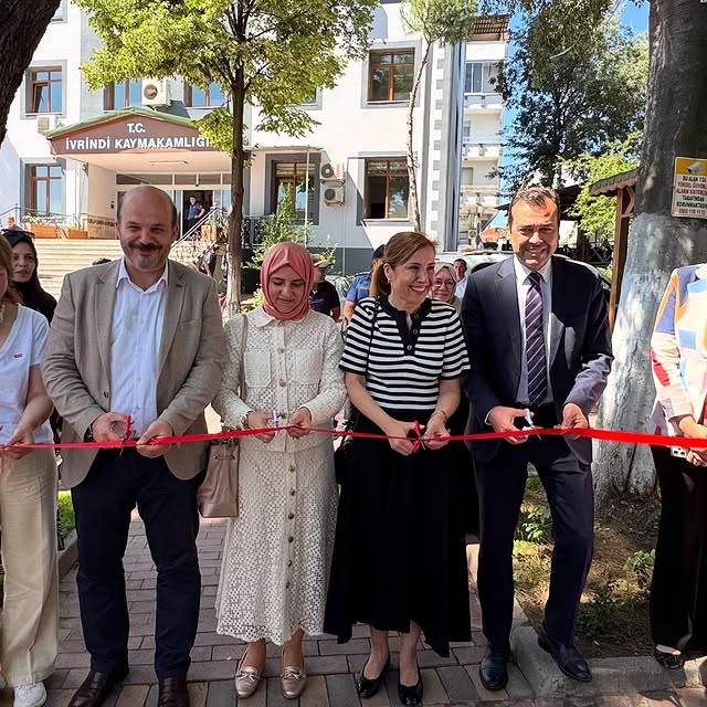 İvrindi Belediyesi ve Balıkesir Büyükşehir Belediyesi İşbirliğiyle BALMEK Yıl Sonu Sergisi Düzenlendi