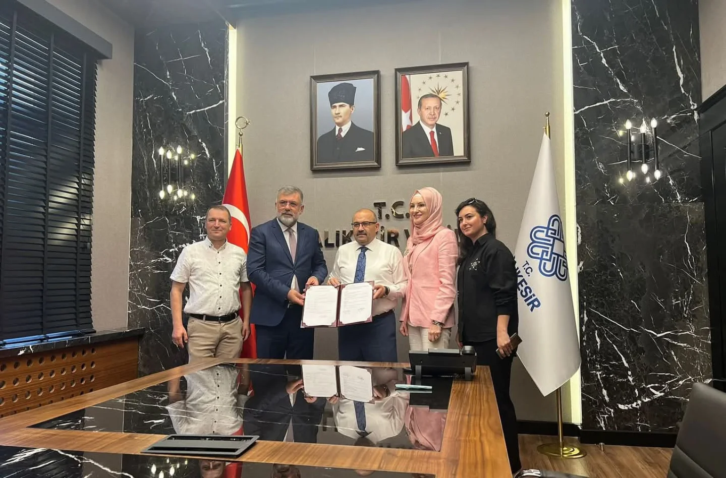 Kepsut Belediyesi ve Vefalı Yurt Derneği'nden Kahramanmaraş Çocukları İçin Umut Projesi