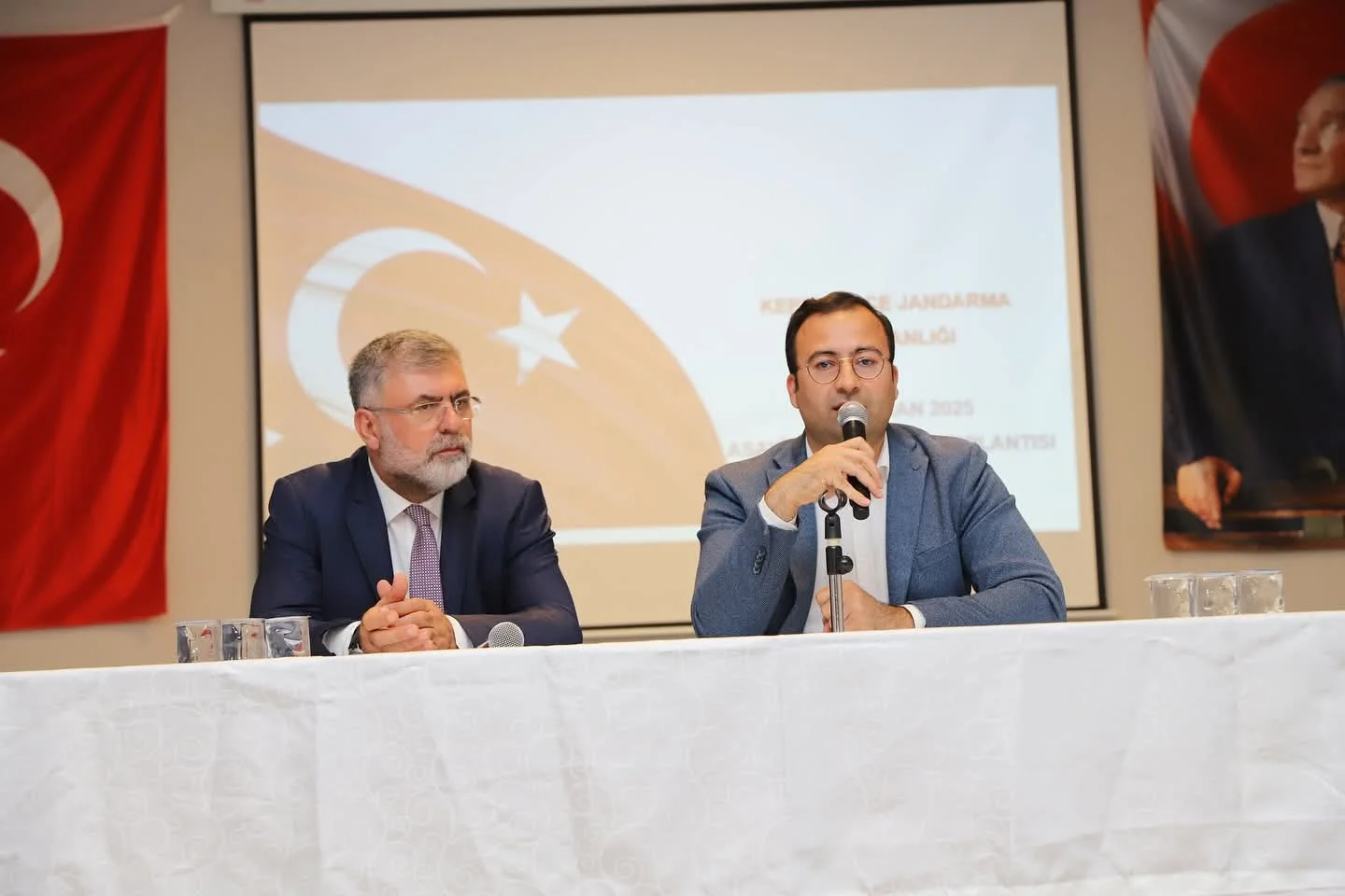 Kepsut'ta Artan Arazi ve Orman Yangınları İçin Tedbir Toplantısı Düzenlendi