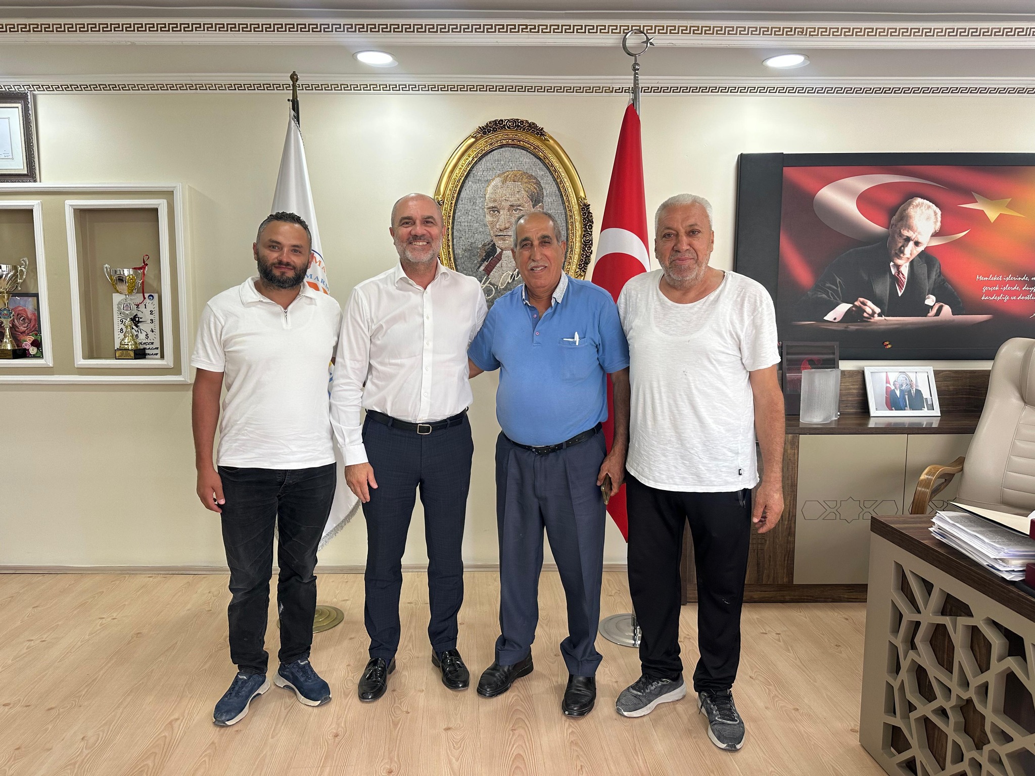 Marmara Adalar Belediyesi'ni İş Adamı Cavit Akyol Ziyaret Etti